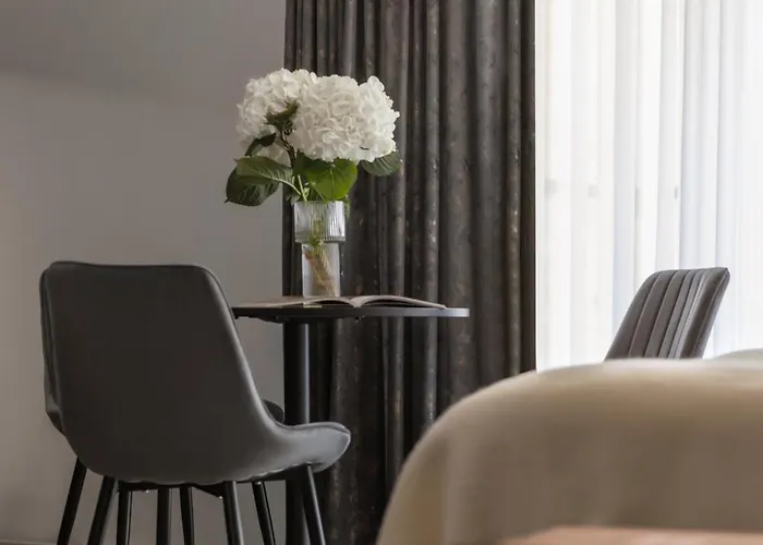 Scala By Moderna Profit- Lakowa 60e Z Parkingiem